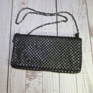 Urban Expressions Women's Metallic Black/Dark Gray Crossbody Clutch